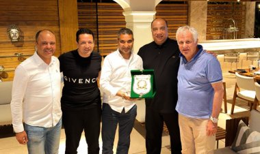 لرغبته في الرحيل..  الإتحاد السكندري يكرم مدرب حراس المرمى (صور)