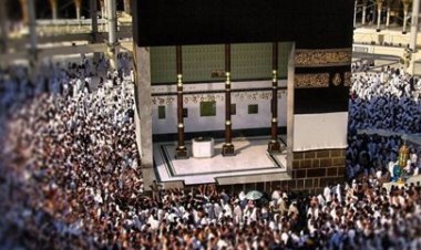 مفاجأة بشان الصورة المتداولة لفتح الكعبة