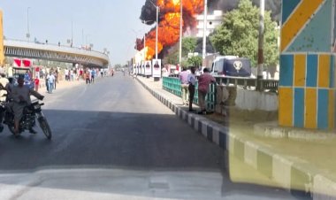 نقل أول مصاب في واقعة انفجار محطة بنزين في بندر قنا