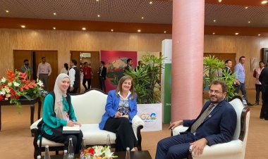 وزيرة التخطيط تلتقي وزير الاقتصاد العماني لبحث سبل التعاون بين البلدين