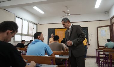 محافظ الغربية يتفقد امتحانات الثانوية العامة بقطور