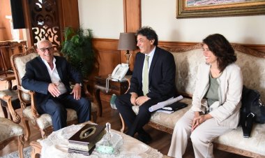 محافظ بورسعيد يستقبل الدكتور علاء حبشى أستاذ العمارة بكلية الهندسة