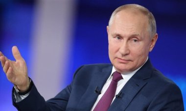 بوتين يسخر من هجوم أوكرانيا المضاد: «ليوبارد وبرادلي يحترقان بشكل جميل»