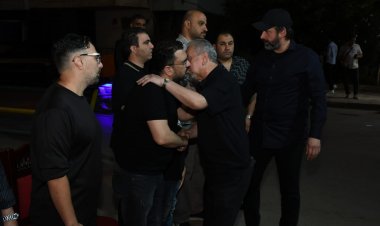 كريم عبد العزيز وحماده هلال وبشرى في عزاء شقيق كريم أبو زيده