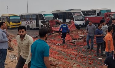 إصابة 21 عاملاً فى حادث تصادم  بطريق «بلبيس- العاشر من رمضان»