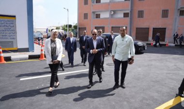 الرئيس السيسى يتفقد الوحدة الصحية ضمن «حياة كريمة» بقرية الأبعادية بالبحيرة