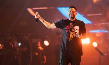 بملابس فرعونية.. أول فيديو لـ محمد حماقي بالذكاء الاصطناعي