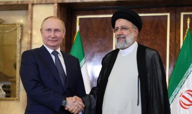 رئيسي يهنئ بوتين بـ"يوم روسيا"