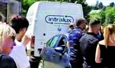 مواطن بلجيكي يتصنع الموت ليختبر حب عائلته وأصدقائه له ويحضر الجنازة نصف العائلة