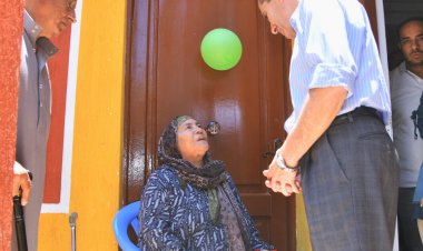 محافظ الغربية يسلم 7 منازل بعد تجديدها ضمن مبادرة "حياة كريمة"