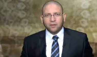 أزهري: الصداقة بين الرجل والمرأة بالعمل جائزة