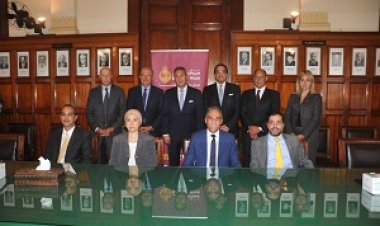 بنك مصر يوقع بروتوكول تعاون مع "نكستا" لإطلاق تطبيقها الجديد للدفع الالكتروني بالسوق المصري