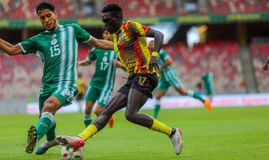 الجزائر تهزم أوغندا خارج الديار في تصفيات أمم إفريقيا