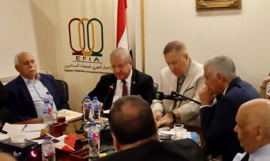 فخري الفقي: الاقتصاد المصرى يقف على قواعد صلبة