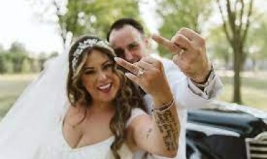 إطلالة  أبنة مطرب الراب العالمي "إيمينيم" في حفل زفافها