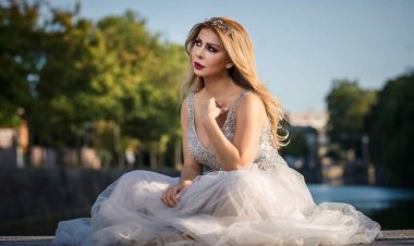 هدية ليلا المغربية لجمهورها في العيد فيديو كليب "صارحني"