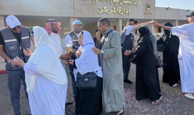 وزارة السياحة والآثار:  لجان بعثة الوزارة بالمدينة المنورة بالسعودية تستقبل أول أفواج الحج السياحي البري