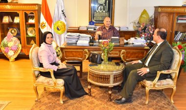 محافظ أسيوط يلتقي مدير مدرسة النيل المصرية الدولية ويعلن دعمه للعملية التعليمية