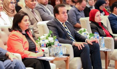وزير الصحة: نعمل على تحديث ومراجعة الإصدار الرابع من المعايير القومية للتبرع بالدم