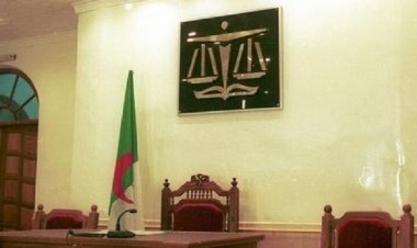 الحكم بالسجن 5 سنوات على وزراء سابقين في حكومة بوتفليقة في الجزائر