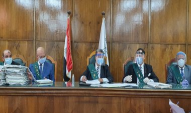 الإدارية العليا تؤيد جامعة سوهاج بمعاقبة معيد بكلية الطب هدد زملائه