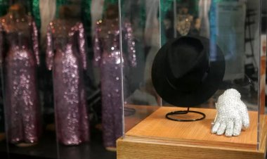 بقيمة  110 ألف دولار.. عرض قبعة ملك البوب مايكل جاكسون في مزاد