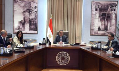 "مدبولي" يلتقي رئيس صندوق التنمية الحضرية لاستعراض عدد من ملفات العمل