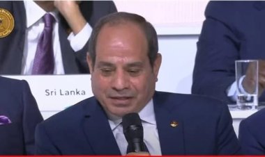 الرئيس السيسي من باريس: يجب ألا نلقي التهم على الدول المتقدمة ونفكر في الحلول