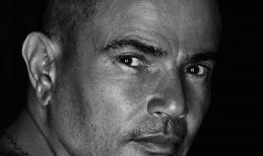 «خلص على قلبي».. أول أغاني عمرو دياب لصيف 2023