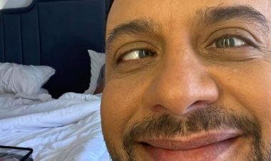 بلقطة كوميدية.. مصطفى قمر يعلن شفائه من إصابة عينه