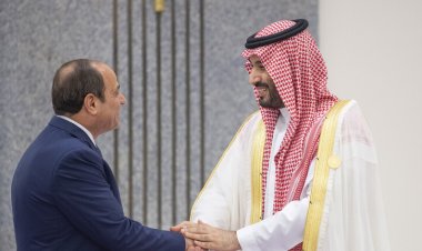 ننشر تفاصيل اللقاء الودي بين الرئيس السيسي والأمير محمد بن سلمان في باريس
