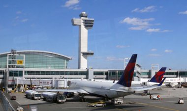 تركت حفيدتها في المطار ورحلت على متن طائرة.. (التفاصيل)