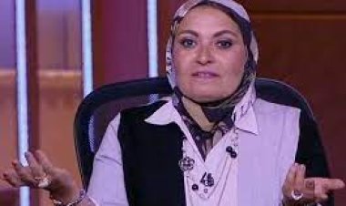 هبة قطب لـ الزوج: «لو كنت واعد مراتك بشيء أوفي به»