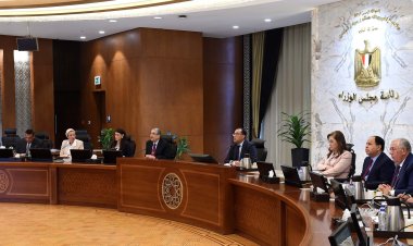 رئيس الوزراء يترأس اجتماع اللجنة العليا للمجلس الوطني للتغيرات المناخية