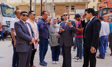 النيابة الإدارية تجري معاينة تصويرية لعقار إسكندرية المنهار (صور)