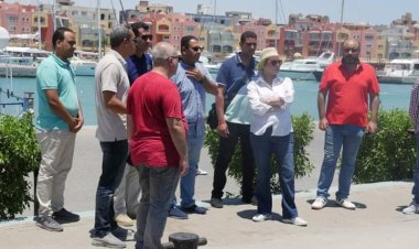 وزيرة البيئة تتفقد وسائل السلامة والأمان لممارسى الأنشطة البحرية بالغردقة