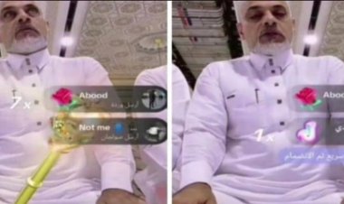 شخص يثير غضب السوشيال ميديا بسبب صلاته