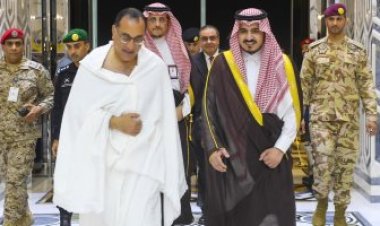 رئيس الوزراء يشهد حفل استقبال من ولى العهد السعودي