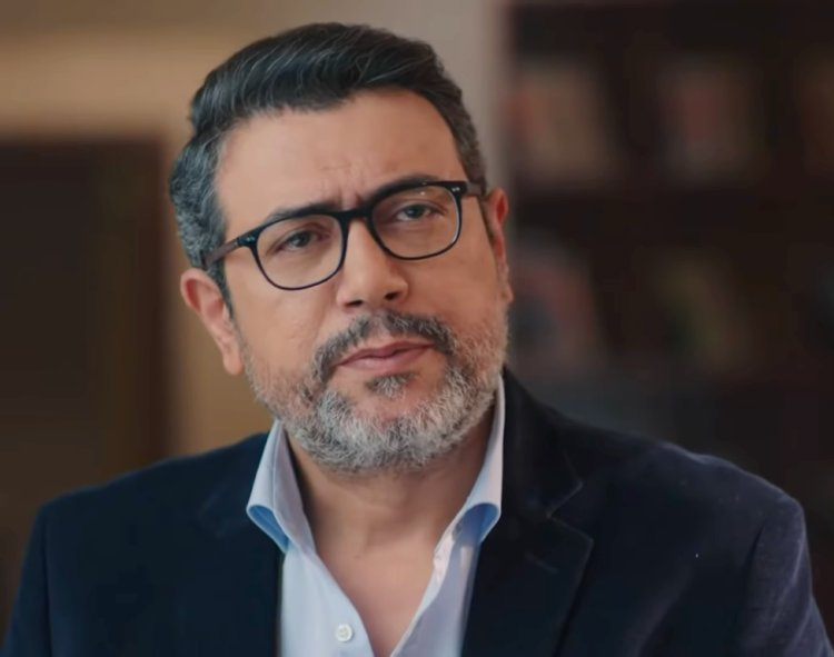 «البوسة لو مفيدة هعملها».. أحمد وفيق يتحدث عن المشاهد الساخنة
