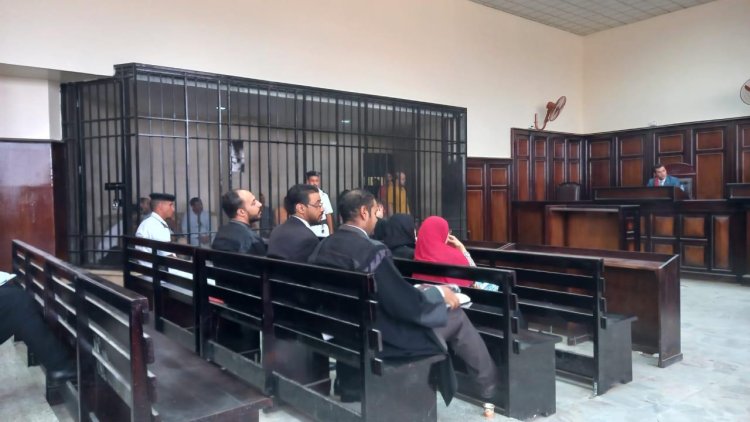 بـ«تيشيرت أصفر».. أول ظهور للمتهم بضرب «التلميذة ريناد» حتى الموت (فيديو)