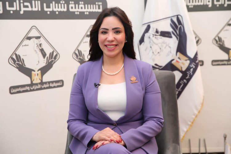 الحوار الوطني.. «برلمانية»: ملف جذب الاستثمارات يحتاج إلى التفكير بطريقة غير تقليدية