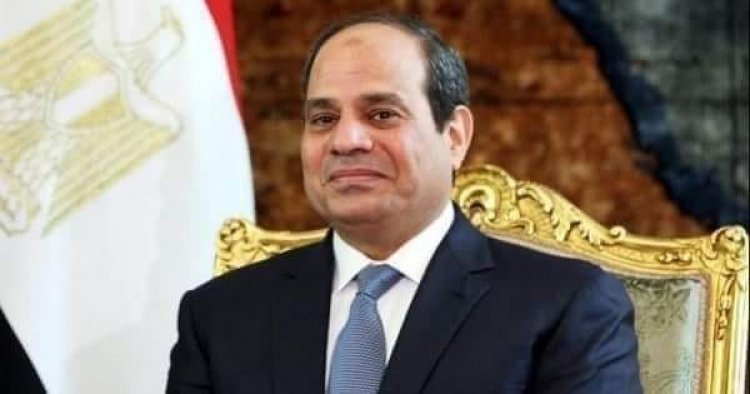 وزير الأوقاف يهنئ الرئيس السيسي بعيد الأضحى المبارك