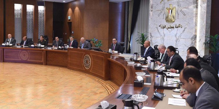 مدبولي: زيارة ميدانية قريباً لـ طابا ونويبع ورؤية متكاملة من الوزراء المعنيين لمختلف أوجه التطوير