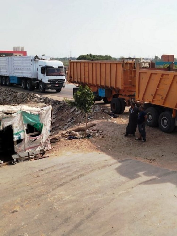 ضبط 316 طن قمح و3 طن كيماوي قبل تهريبهم وبيعهم بالسوق السوداء في الشرقية
