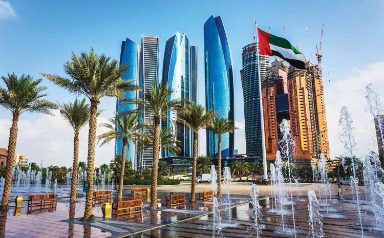 حاكم دبي: الإمارات هي الدولة المفضلة للشباب العربي