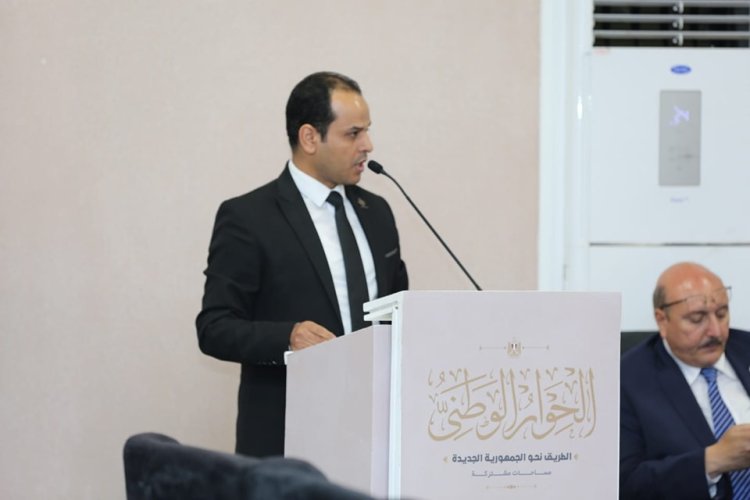الحوار الوطني.. عضو «التنسيقية» يوضح أبرز التحديات والمخاطر أمام الاقتصادي العالمي