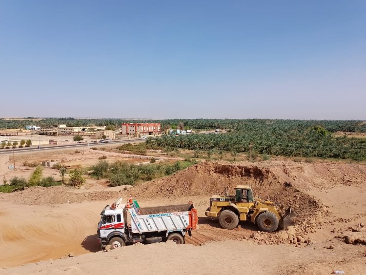 محافظ الوادي الجديد: بدء أعمال الإنشاءات بمشروع المدينة الشبابية البدوية بالداخلة