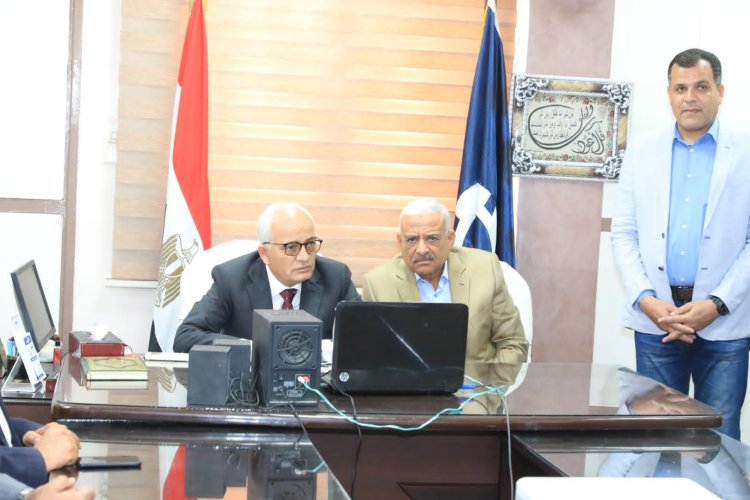 وزير التعليم فى زيارة مفاجئة لمحافظة السويس لمتابعة امتحانات الثانوية العامة