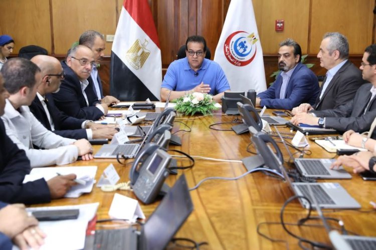 وزير الصحة يتابع خطة التأمين الطبي لاحتفالات عيد الأضحى 