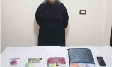 ضبط سيدتان لقيامهما بسرقة مشغولات ذهبية وأموال وهاتف محمول بمنطقتي التجمع الخامس وشبرا مصر 